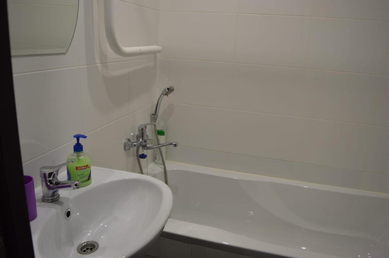 Apartament Gayadayenko 4 Apartman Pinszk Kültér fotó